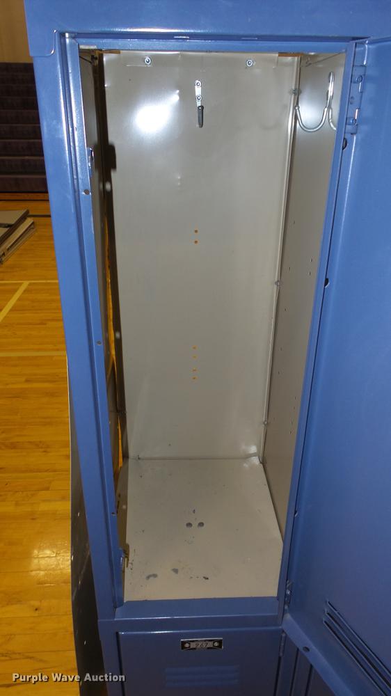 image for item EZ9411 Medart metal locker