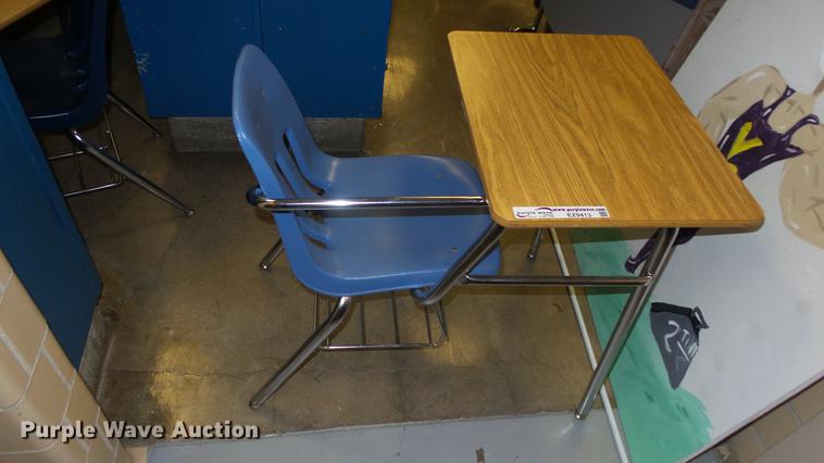 image for item EZ9413 Approximately 50 student desks