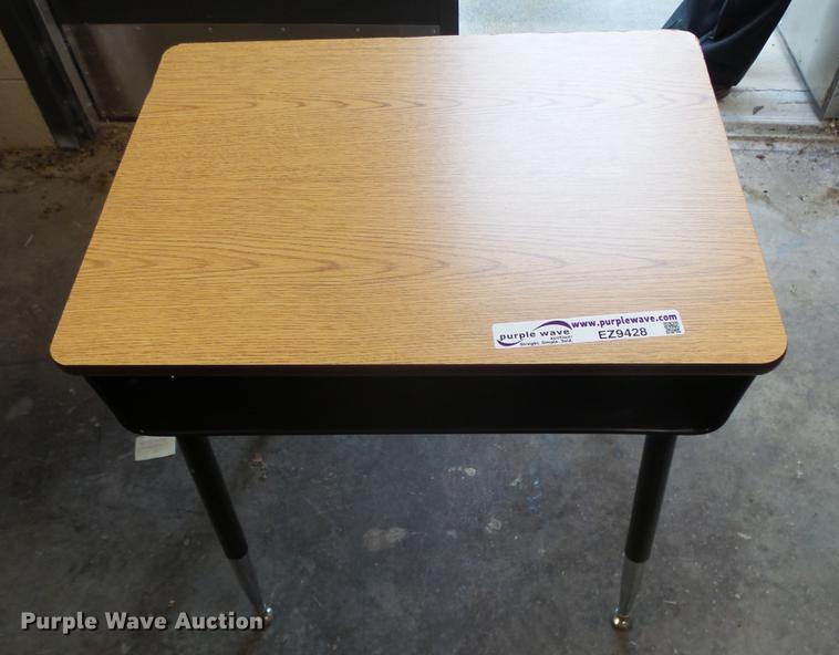 image for item EZ9428 Approximately 25 student desks