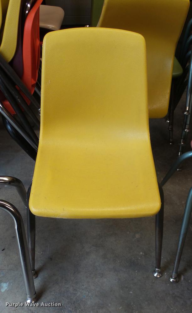 image for item EZ9429 Approximately 40 chairs