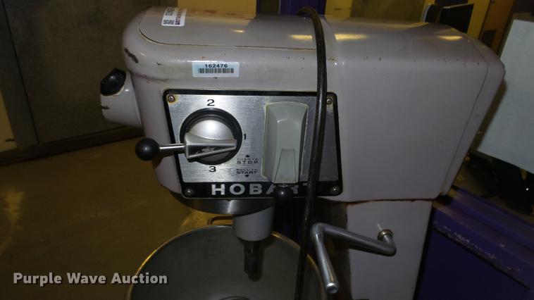 image for item EZ9433 Hobart D-300 mixer