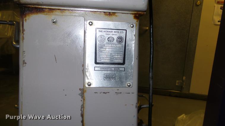 image for item EZ9433 Hobart D-300 mixer