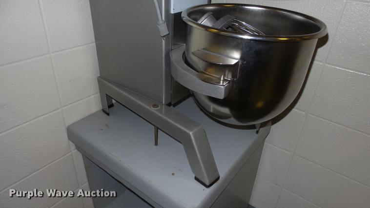 image for item EZ9434 Univex SRM20 mixer