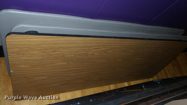 image for item EZ9436 (7) folding tables