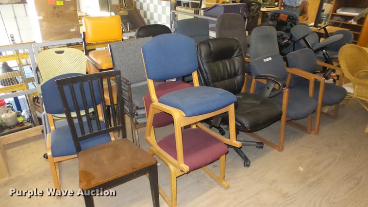 image for item EZ9441 Approximately 30 chairs