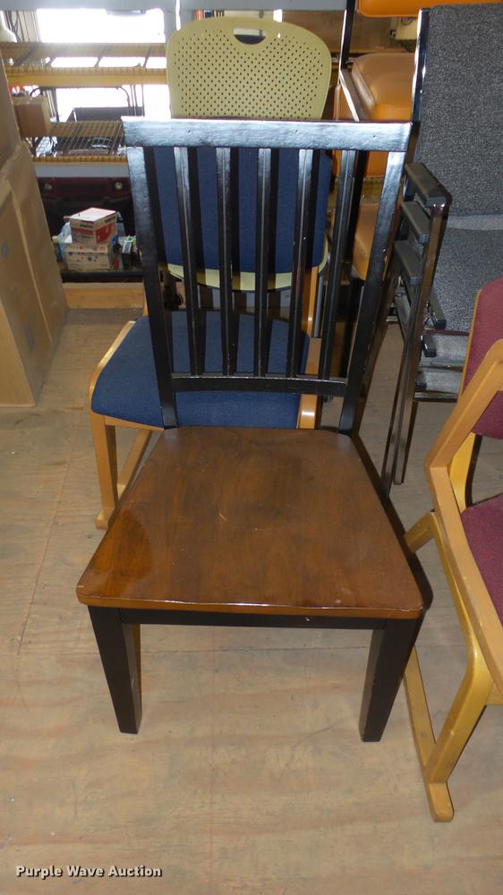 image for item EZ9441 Approximately 30 chairs