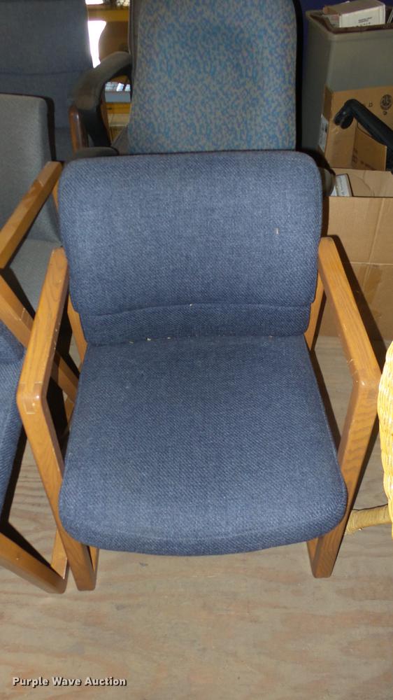image for item EZ9441 Approximately 30 chairs