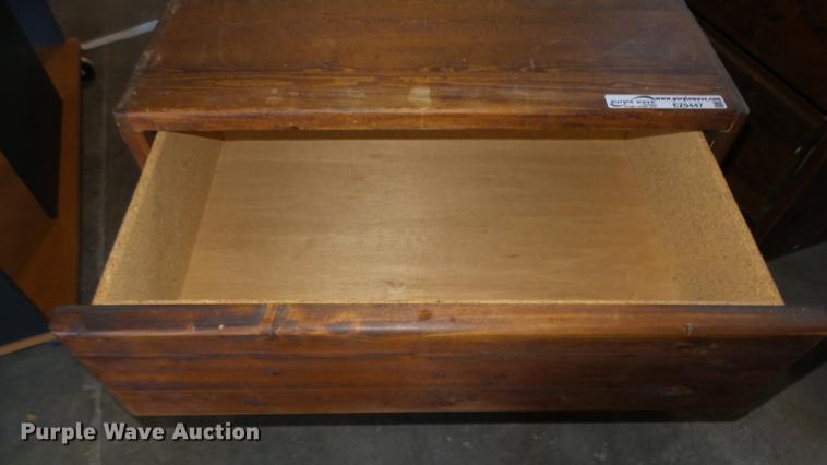image for item EZ9450 (11) wood dressers