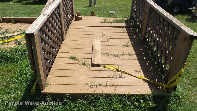 image for item EZ9456 (3) pieces of composite decking