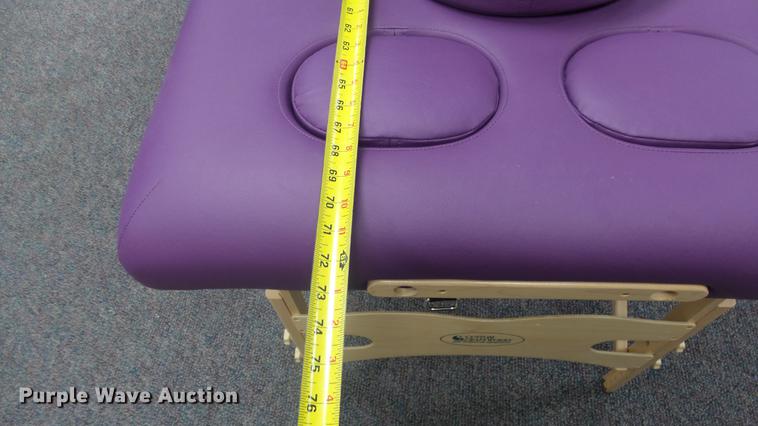 image for item EZ9457 Approximately 26 massage tables