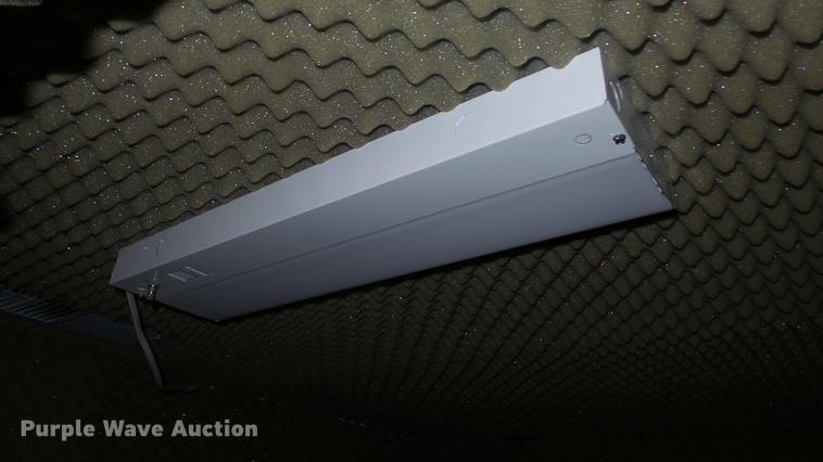 image for item EZ9461 (2) Gretch-Ken acoustics booths