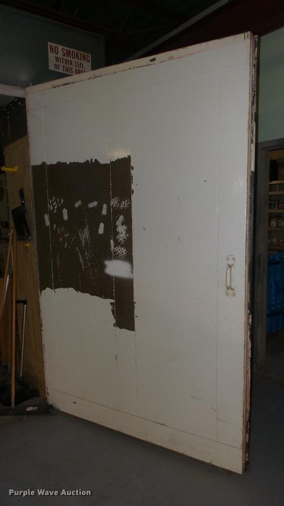image for item EZ9465 Binks paint booth
