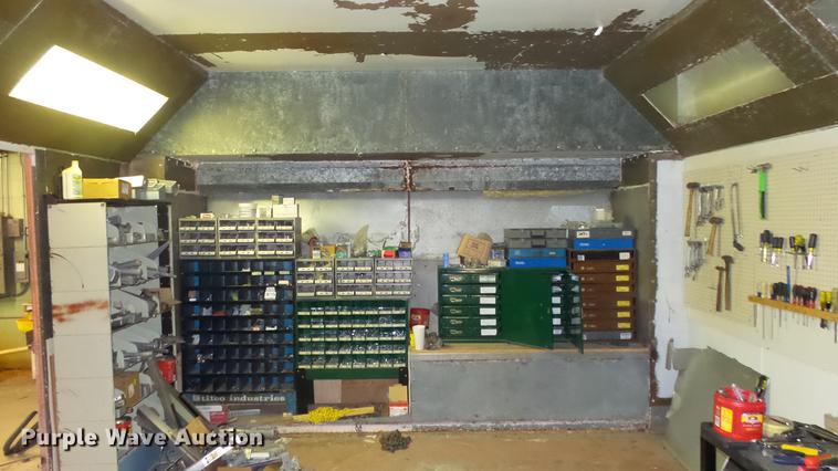 image for item EZ9465 Binks paint booth