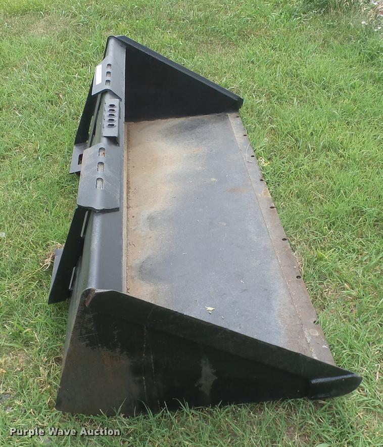 image for item EZ9485 Skid steer bucket