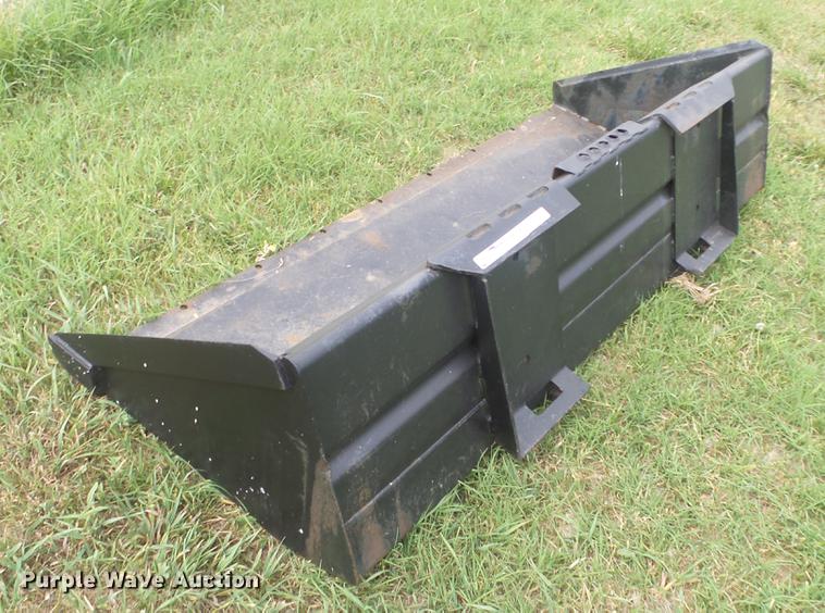 image for item EZ9485 Skid steer bucket