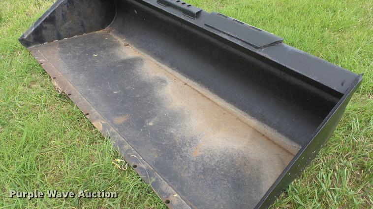 image for item EZ9485 Skid steer bucket