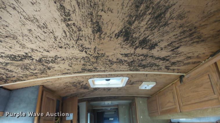 image for item EZ9486 1988 Chevrolet Pace Arrow RV