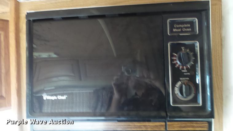 image for item EZ9486 1988 Chevrolet Pace Arrow RV