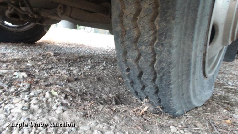 image for item EZ9486 1988 Chevrolet Pace Arrow RV