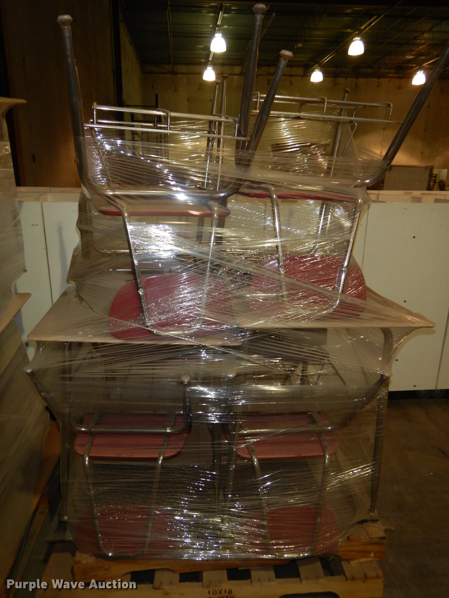 Furniture in Lenexa, KS Item ES9809 sold Purple Wave