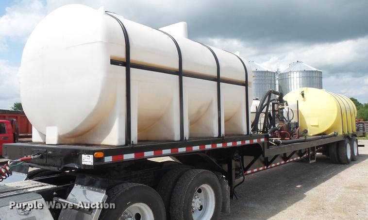 image for item DB6050 2002 Wade Services drop deck tank trailer
