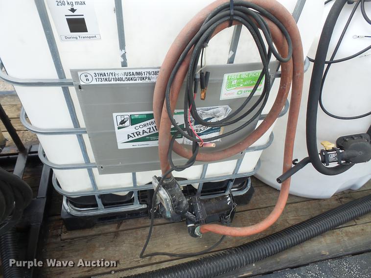 image for item DB6050 2002 Wade Services drop deck tank trailer