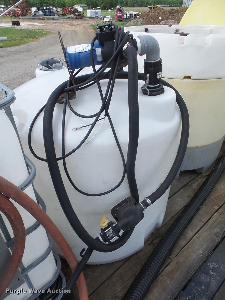 image for item DB6050 2002 Wade Services drop deck tank trailer