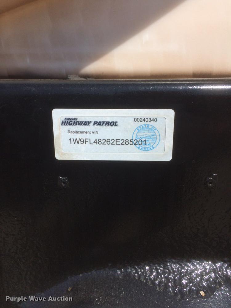 image for item DB6050 2002 Wade Services drop deck tank trailer