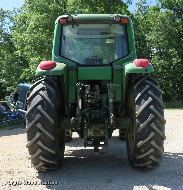 image for item DB7250 2005 John Deere 7320 MFWD tractor