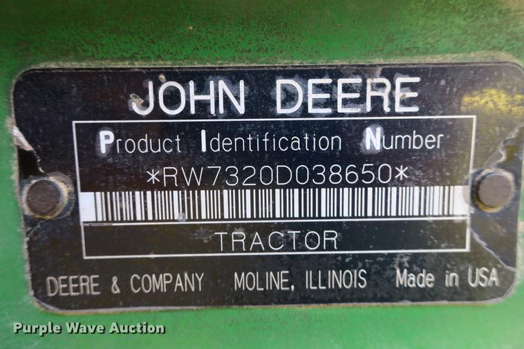 image for item DB7250 2005 John Deere 7320 MFWD tractor