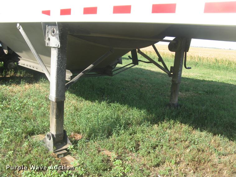 image for item DC2250 2001 Jet single hopper bottom grain trailer