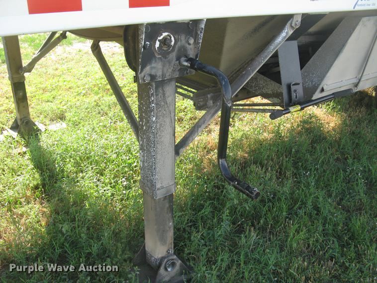 image for item DC2250 2001 Jet single hopper bottom grain trailer