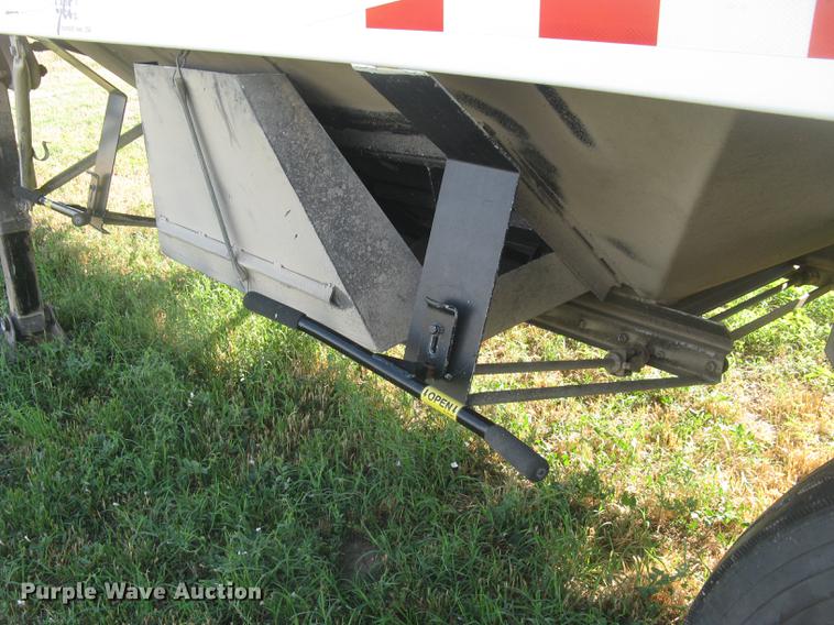image for item DC2250 2001 Jet single hopper bottom grain trailer