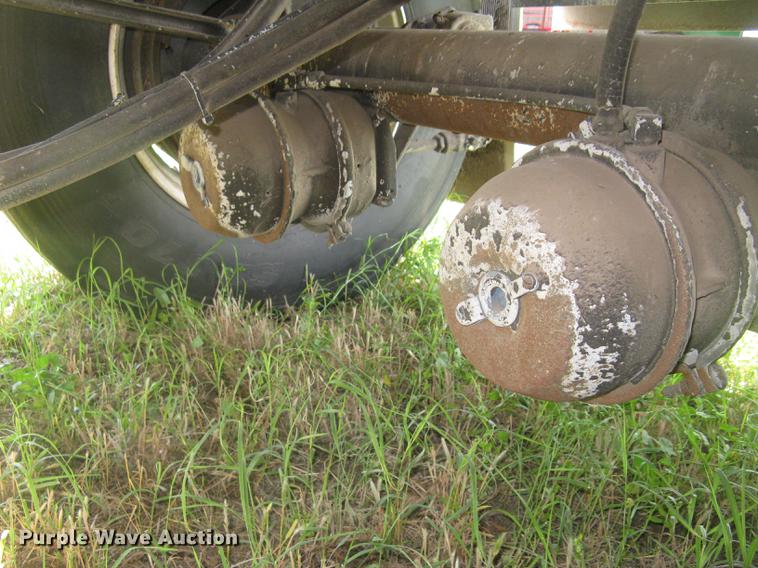 image for item DC2250 2001 Jet single hopper bottom grain trailer