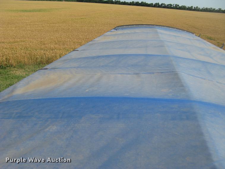 image for item DC2250 2001 Jet single hopper bottom grain trailer