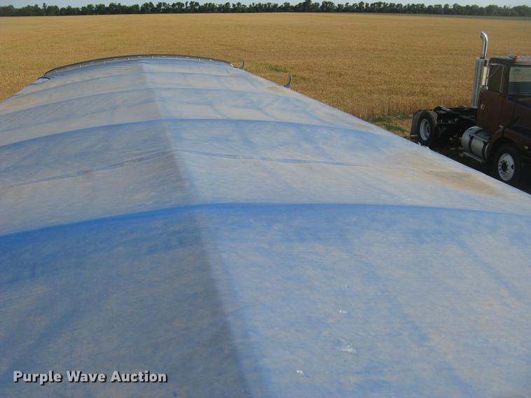 image for item DC2250 2001 Jet single hopper bottom grain trailer