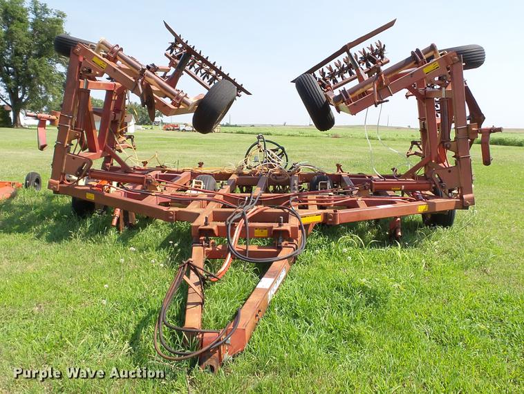 image for item DC4178 Krause 3776 field cultivator