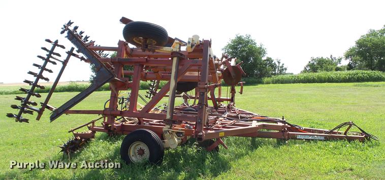 image for item DC4178 Krause 3776 field cultivator