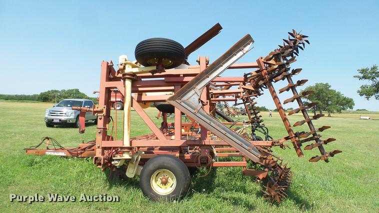 image for item DC4178 Krause 3776 field cultivator