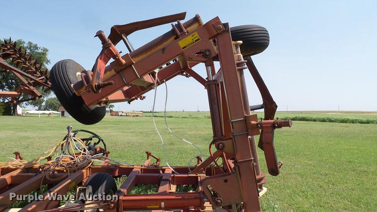 image for item DC4178 Krause 3776 field cultivator