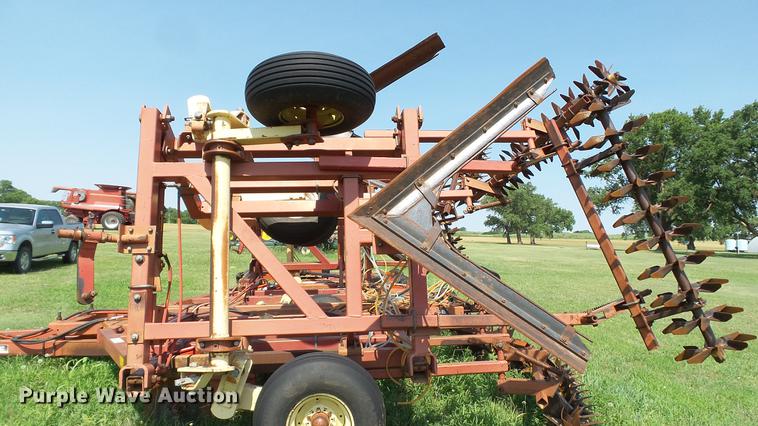 image for item DC4178 Krause 3776 field cultivator
