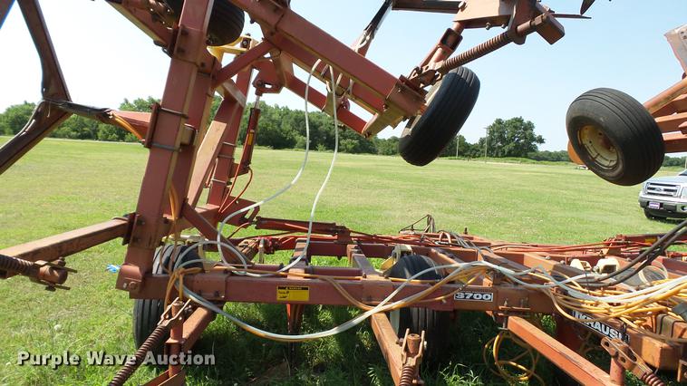image for item DC4178 Krause 3776 field cultivator