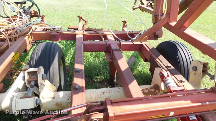 image for item DC4178 Krause 3776 field cultivator