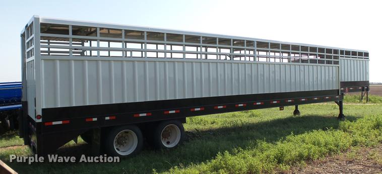 image for item DC4182 2000 Neville Built livestock trailer