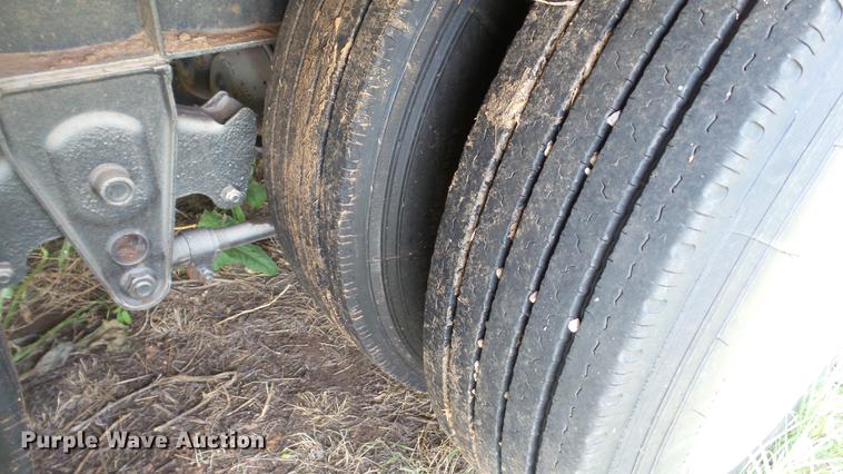 image for item DC4182 2000 Neville Built livestock trailer