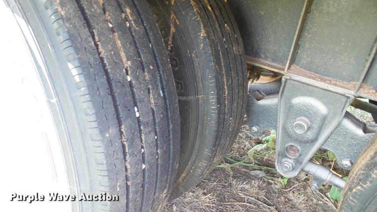 image for item DC4182 2000 Neville Built livestock trailer