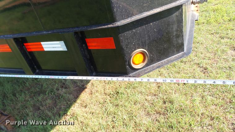 image for item DC4182 2000 Neville Built livestock trailer