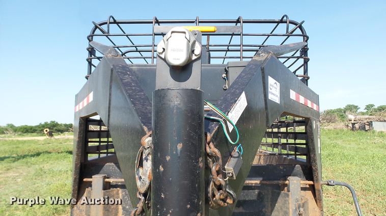 image for item DC4184 2008 Gooseneck Trailers livestock trailer