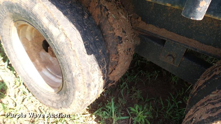 image for item DC4184 2008 Gooseneck Trailers livestock trailer