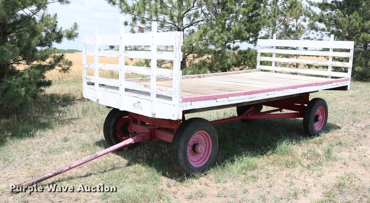 image for item DC7521 Hay bale trailer